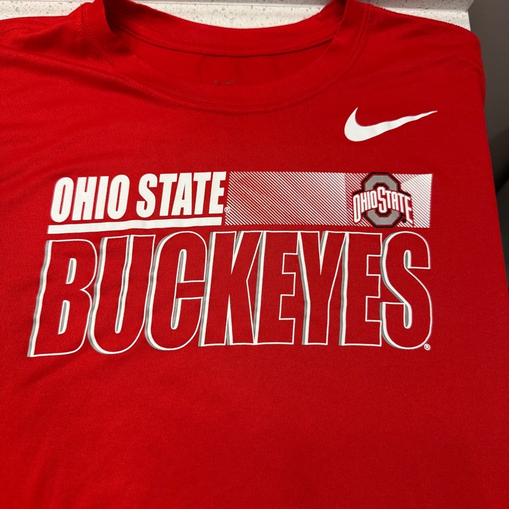 Nike Men’s OSU/Ohio State Buckeyes Dri-Fit Legend Shirt